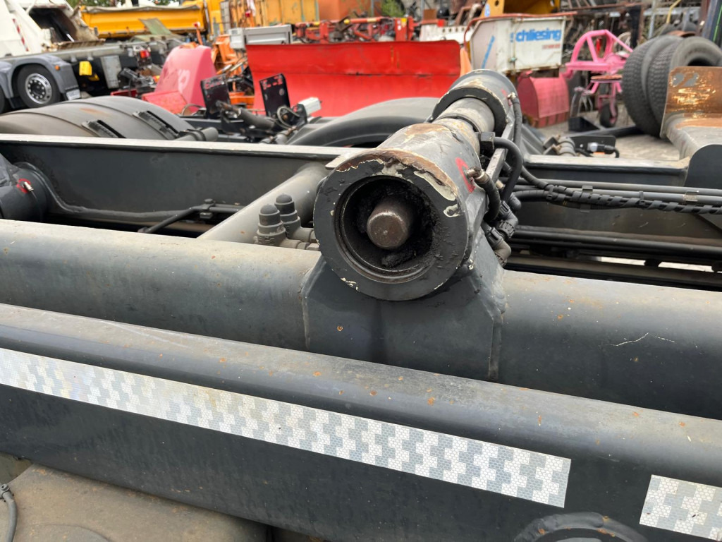 MERCEDES-BENZ Actros 2541 L6x2 Abrollkipper Meiller Schub+Knick - Hook lift: gambar 3 MERCEDES-BENZ Actros 2541 L6x2 Abrollkipper Meiller Schub+Knick - Hook lift: gambar 3