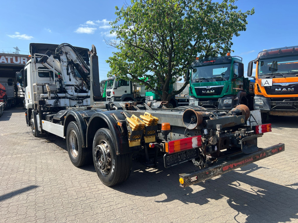 MERCEDES-BENZ Actros 2541 L6x2 Abrollkipper mit Kran Funk+Greiferst - Hook lift, Truk derek: gambar 5 MERCEDES-BENZ Actros 2541 L6x2 Abrollkipper mit Kran Funk+Greiferst - Hook lift, Truk derek: gambar 5