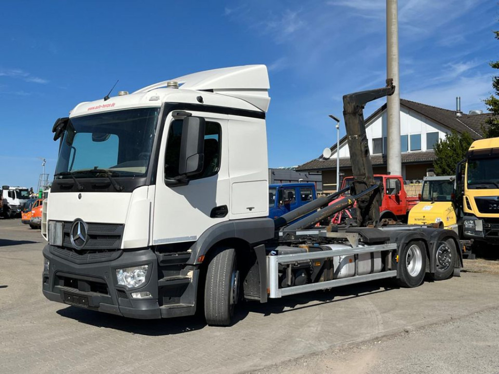MERCEDES-BENZ Actros 2543 L 6x2 Abrollkipper MeillerLenk Lift - Hook lift: gambar 1 MERCEDES-BENZ Actros 2543 L 6x2 Abrollkipper MeillerLenk Lift - Hook lift: gambar 1