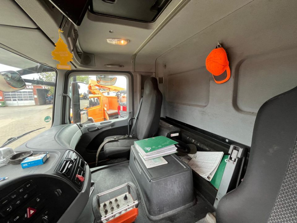 MERCEDES-BENZ Actros 2546 L 6x2 Saug + Spülwagen super Zustand ADR - Truk vakum: gambar 4 MERCEDES-BENZ Actros 2546 L 6x2 Saug + Spülwagen super Zustand ADR - Truk vakum: gambar 4