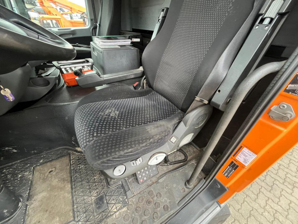MERCEDES-BENZ Actros 2546 L 6x2 Saug + Spülwagen super Zustand ADR - Truk vakum: gambar 3 MERCEDES-BENZ Actros 2546 L 6x2 Saug + Spülwagen super Zustand ADR - Truk vakum: gambar 3