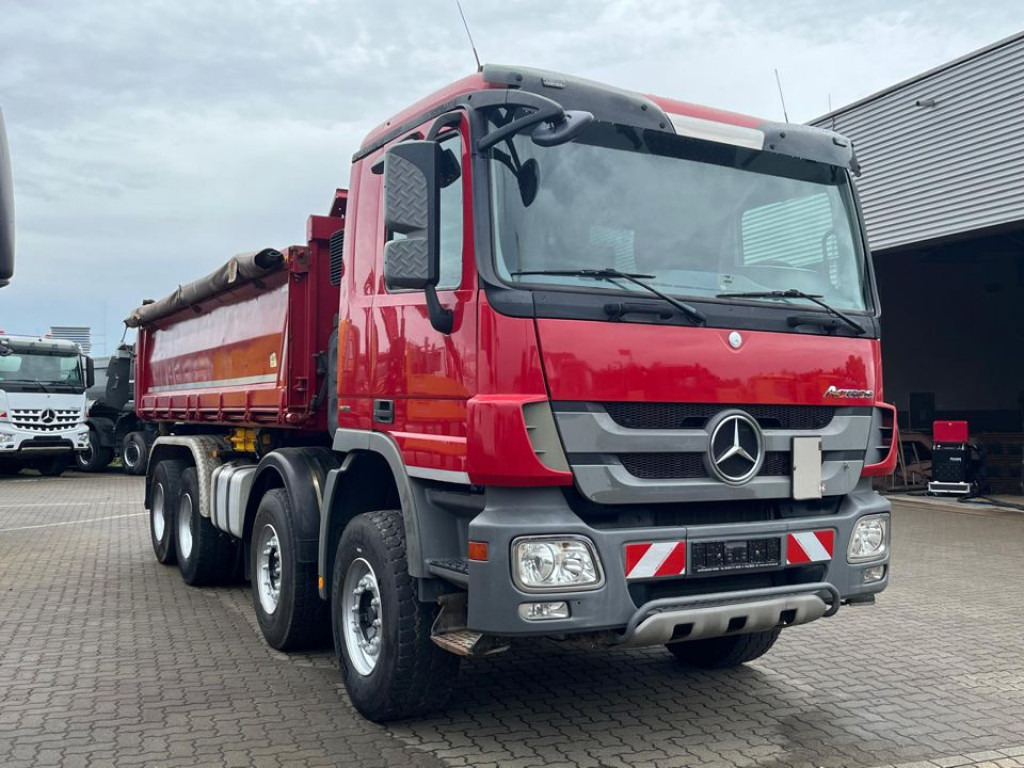 MERCEDES-BENZ Actros 4141 K 8x4 4-Achs Kipper Bordmatik Meiller Top - Truk jungkit: gambar 5 MERCEDES-BENZ Actros 4141 K 8x4 4-Achs Kipper Bordmatik Meiller Top - Truk jungkit: gambar 5