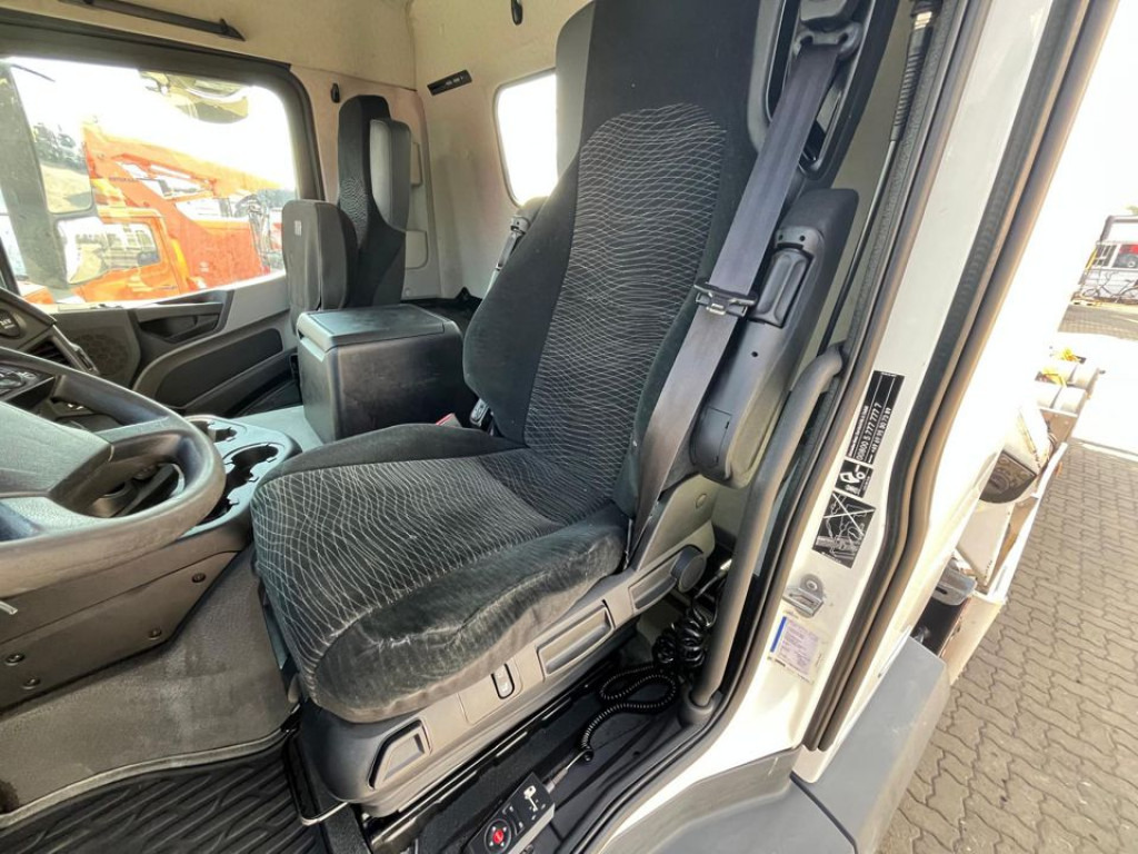 MERCEDES-BENZ Antos 2543 L 6x2 Abrollkipper mit Kran Funk+Greiferst. - Hook lift, Truk derek: gambar 3 MERCEDES-BENZ Antos 2543 L 6x2 Abrollkipper mit Kran Funk+Greiferst. - Hook lift, Truk derek: gambar 3