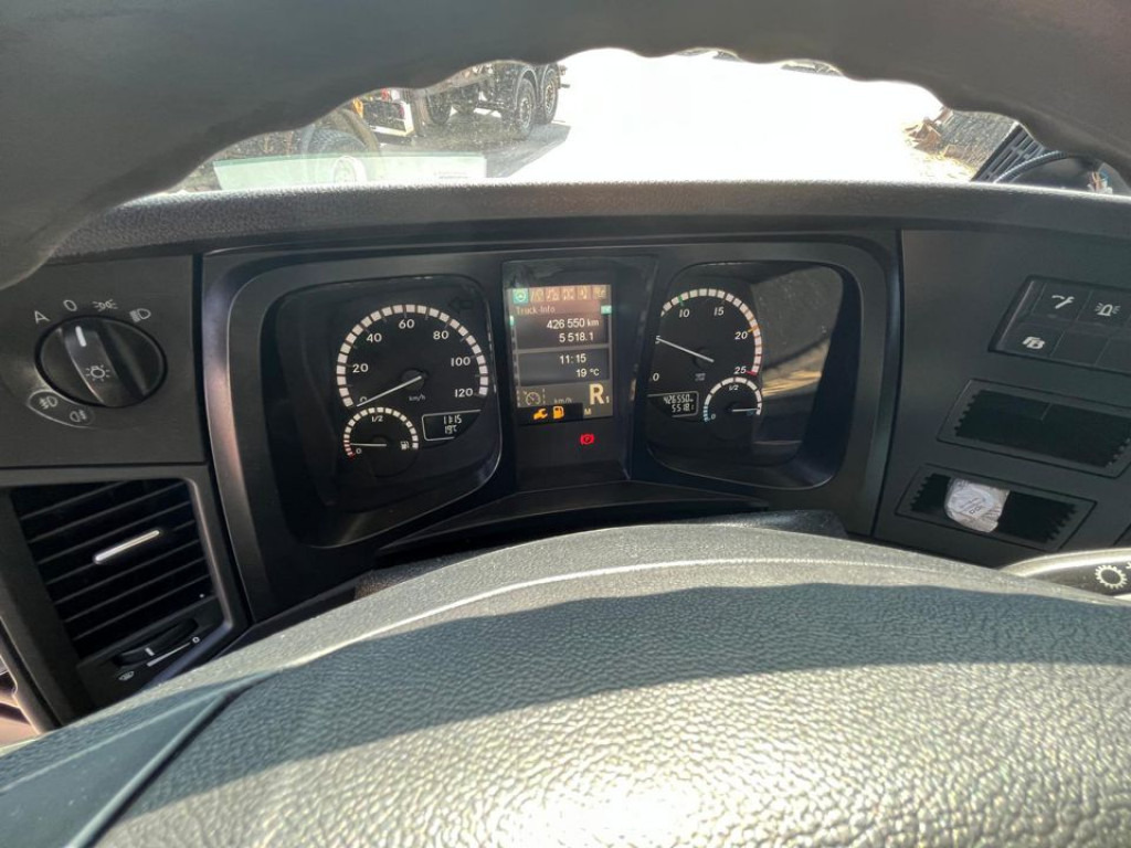 Leasing MERCEDES-BENZ Arocs 2545 6x4 HAD Pritsche Heckkran PK 41002 MERCEDES-BENZ Arocs 2545 6x4 HAD Pritsche Heckkran PK 41002: gambar 13 Leasing MERCEDES-BENZ Arocs 2545 6x4 HAD Pritsche Heckkran PK 41002 MERCEDES-BENZ Arocs 2545 6x4 HAD Pritsche Heckkran PK 41002: gambar 13