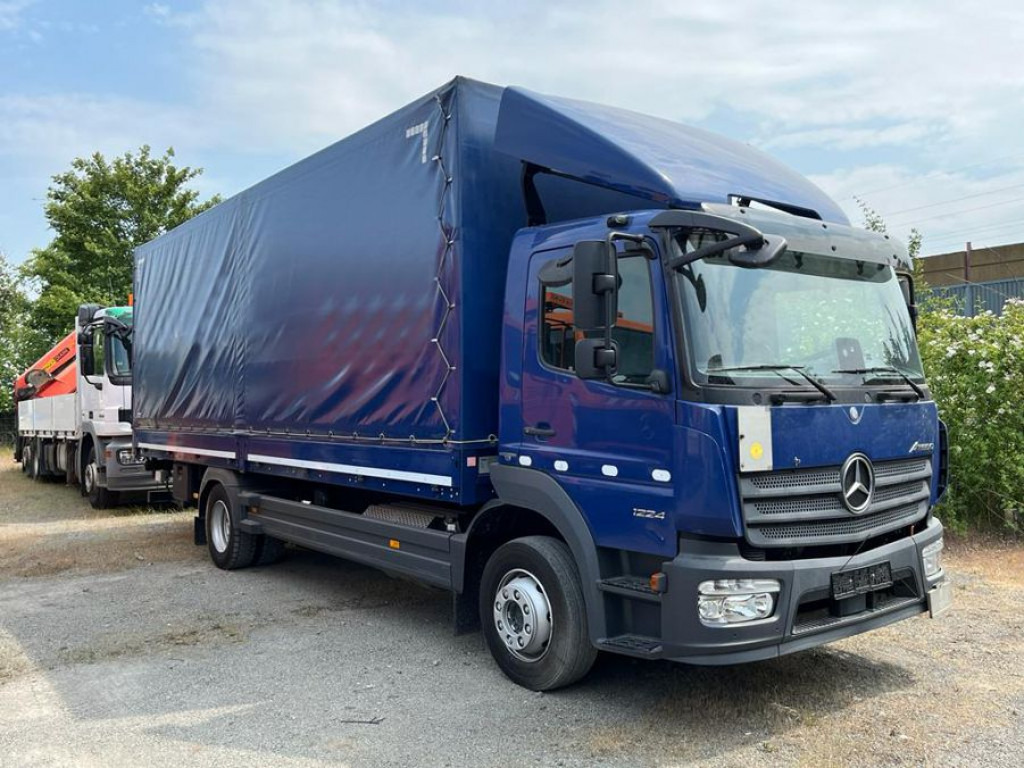MERCEDES-BENZ Atego 1224 L Pritsche LBW LBW 1.5to - Truk dengan terpal samping: gambar 3 MERCEDES-BENZ Atego 1224 L Pritsche LBW LBW 1.5to - Truk dengan terpal samping: gambar 3