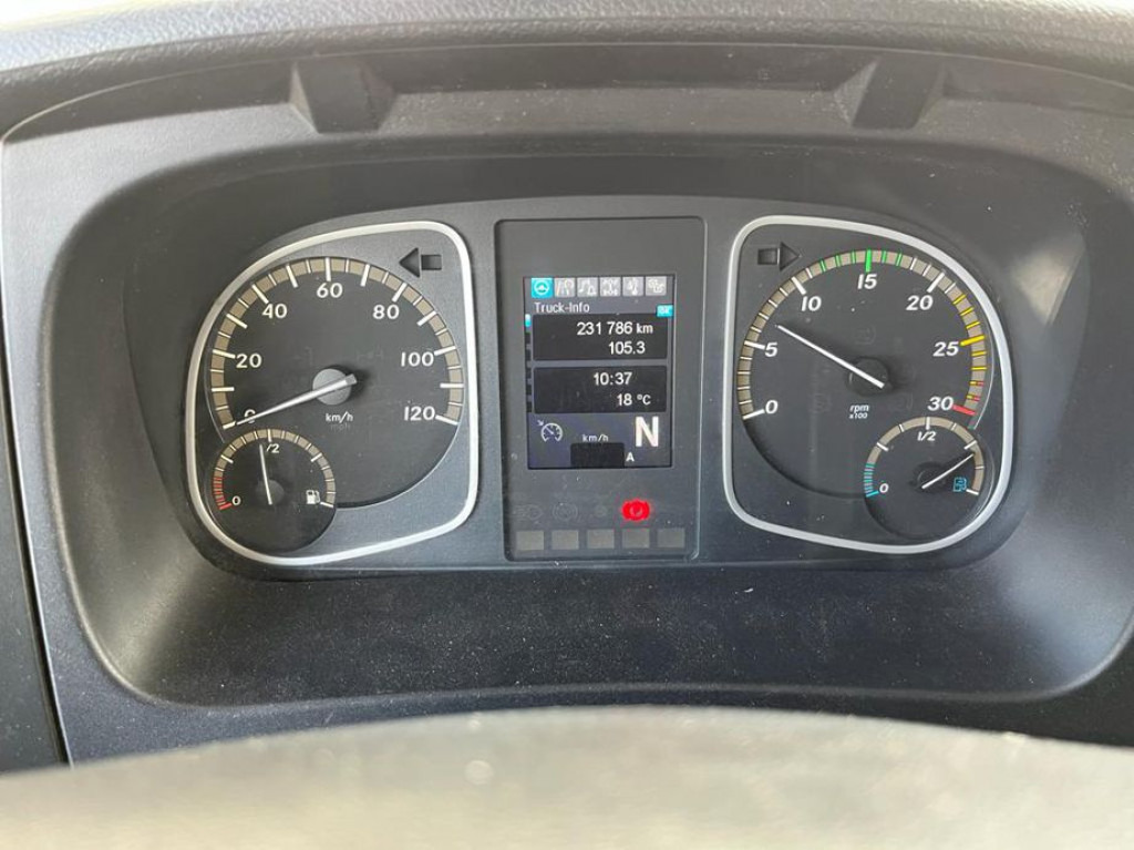 Van box MERCEDES-BENZ Atego 818 L Möbelkoffer LBW Möbelkoffer gr.Fhs+Sitzreihe: gambar 10 Van box MERCEDES-BENZ Atego 818 L Möbelkoffer LBW Möbelkoffer gr.Fhs+Sitzreihe: gambar 10