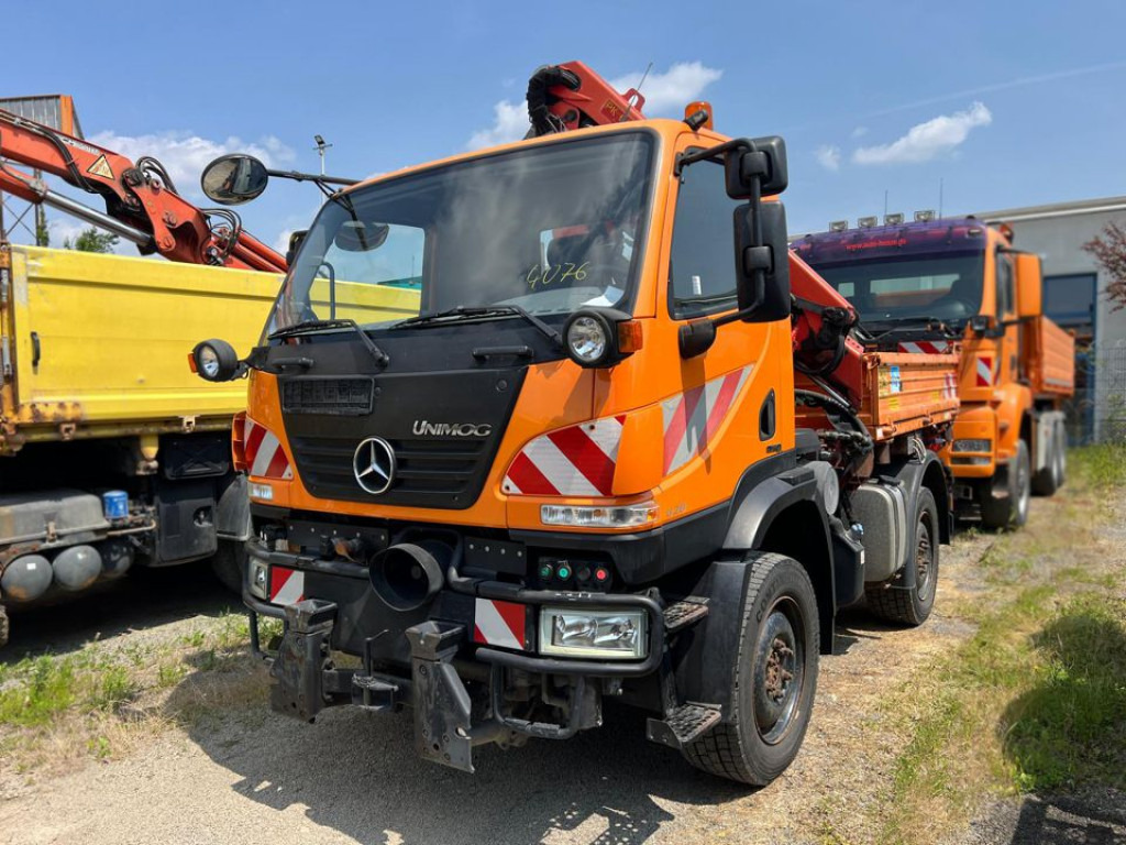 Truk jungkit, Truk derek MERCEDES-BENZ Unimog U20 2-Achs Allradkipper Kran Palfinger Kran: gambar 8