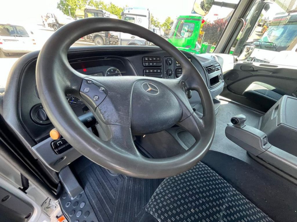 Mercedes-Benz Actros 1841 K 2-Achs Kipper Kran Funk/2xhydr+Gre - Truk jungkit, Truk derek: gambar 5 Mercedes-Benz Actros 1841 K 2-Achs Kipper Kran Funk/2xhydr+Gre - Truk jungkit, Truk derek: gambar 5