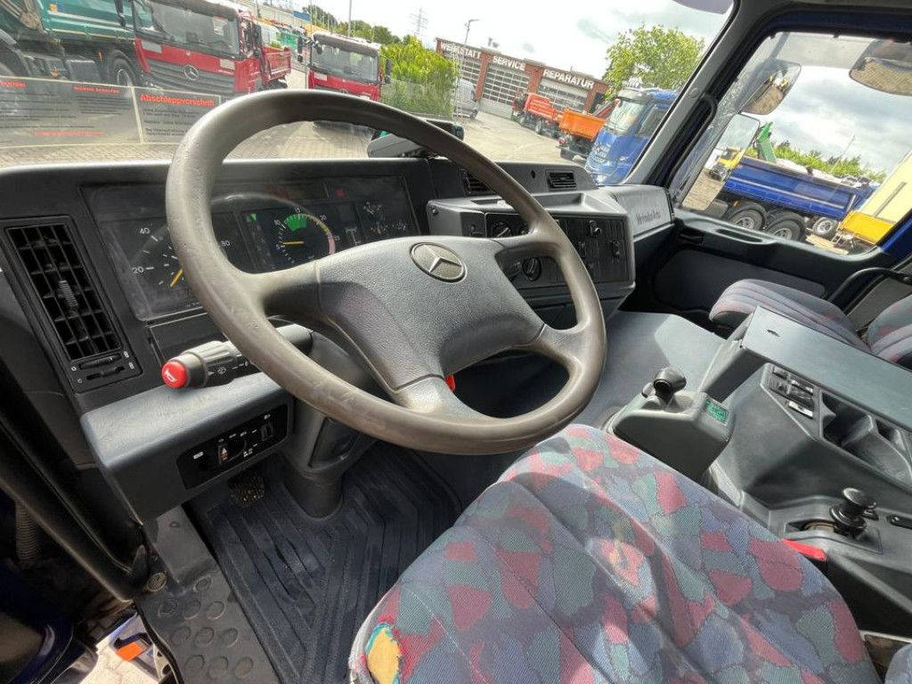 Mercedes-Benz Actros 1843 AK 2-Achs Allradkipper Meiller - Truk jungkit: gambar 5 Mercedes-Benz Actros 1843 AK 2-Achs Allradkipper Meiller - Truk jungkit: gambar 5