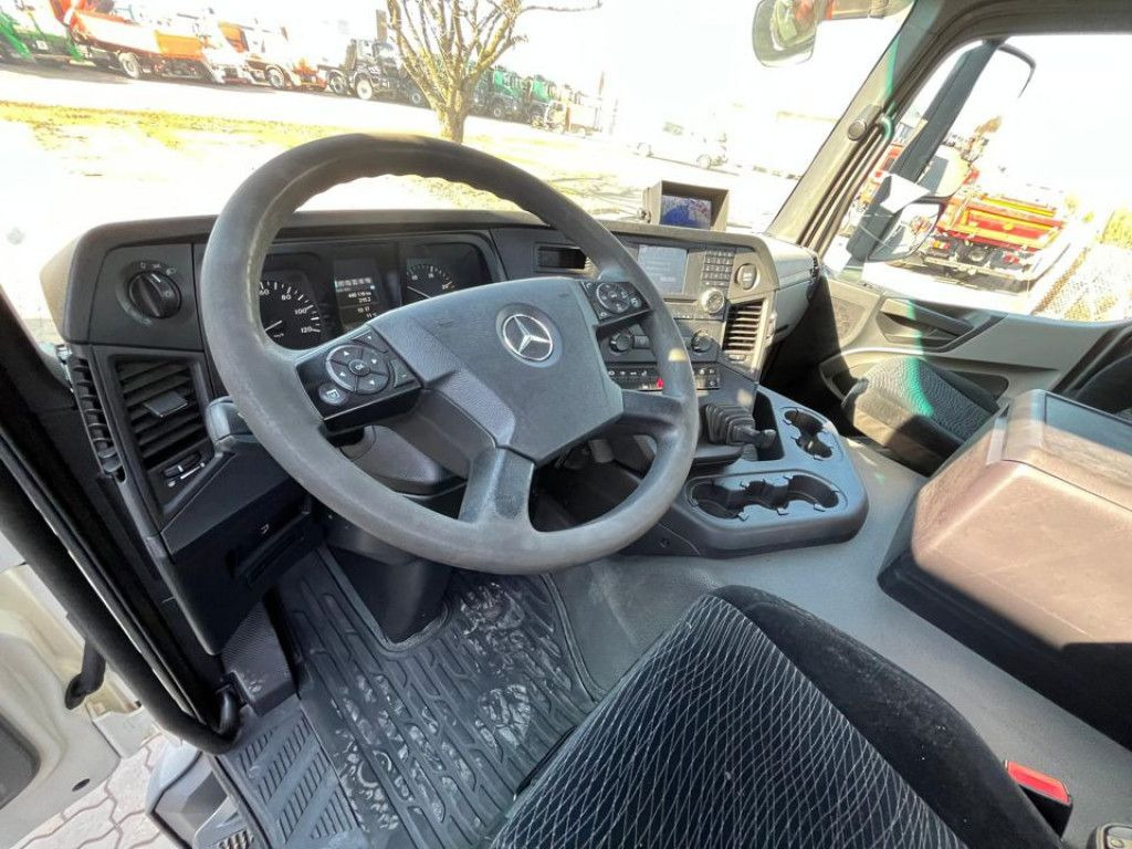 Mercedes-Benz Actros 2543 L 6x2 Abrollkipper MeillerLenk/Lift - Hook lift: gambar 5 Mercedes-Benz Actros 2543 L 6x2 Abrollkipper MeillerLenk/Lift - Hook lift: gambar 5