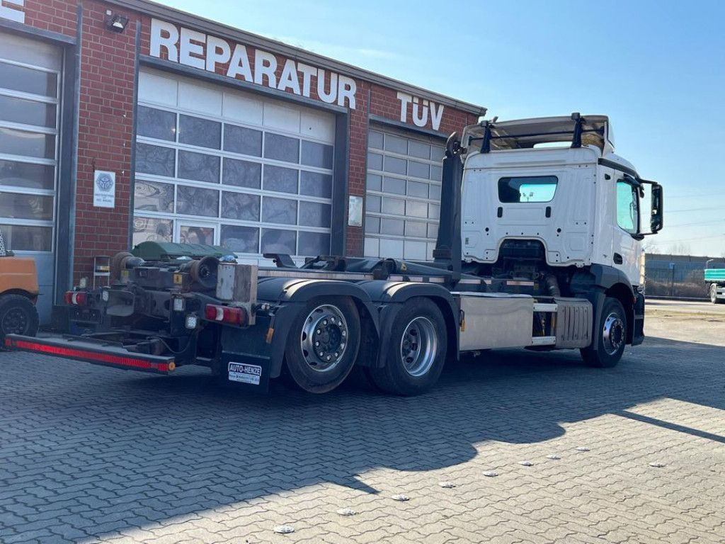 Mercedes-Benz Actros 2543 L 6x2 Abrollkipper MeillerLenk/Lift - Hook lift: gambar 4 Mercedes-Benz Actros 2543 L 6x2 Abrollkipper MeillerLenk/Lift - Hook lift: gambar 4