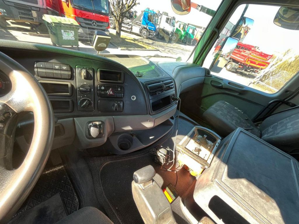 Leasing  Mercedes-Benz Actros 2644 6x4 3-Achs Kipper Kran Funkt+Greifer Mercedes-Benz Actros 2644 6x4 3-Achs Kipper Kran Funkt+Greifer: gambar 8