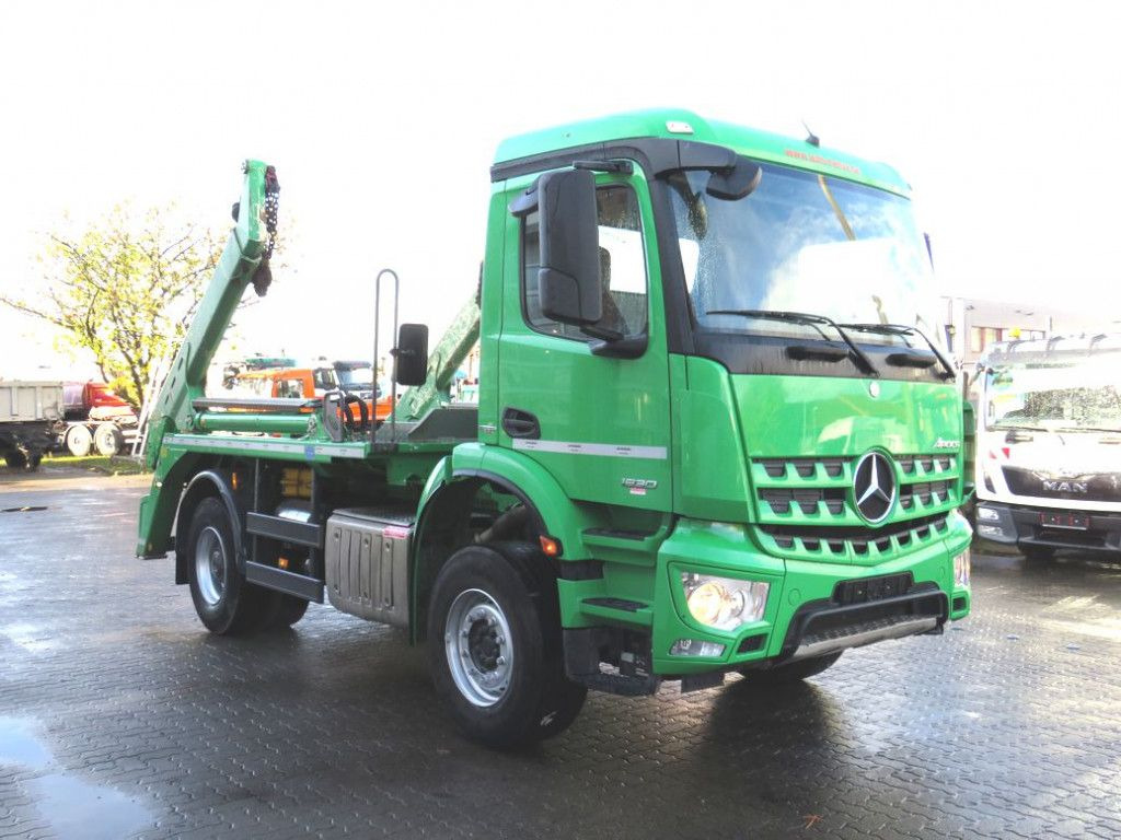 Mercedes-Benz Arocs 1830 K Absetzkipper Meiller Tele - Truk skip loader: gambar 2 Mercedes-Benz Arocs 1830 K Absetzkipper Meiller Tele - Truk skip loader: gambar 2
