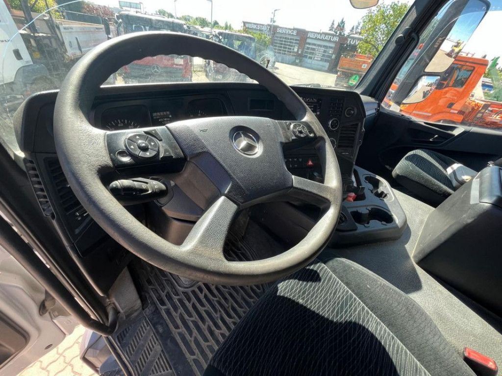 Mercedes-Benz Arocs 3240 B 8x4 4 Achs Muldenkipper Meiller - Truk jungkit: gambar 5 Mercedes-Benz Arocs 3240 B 8x4 4 Achs Muldenkipper Meiller - Truk jungkit: gambar 5