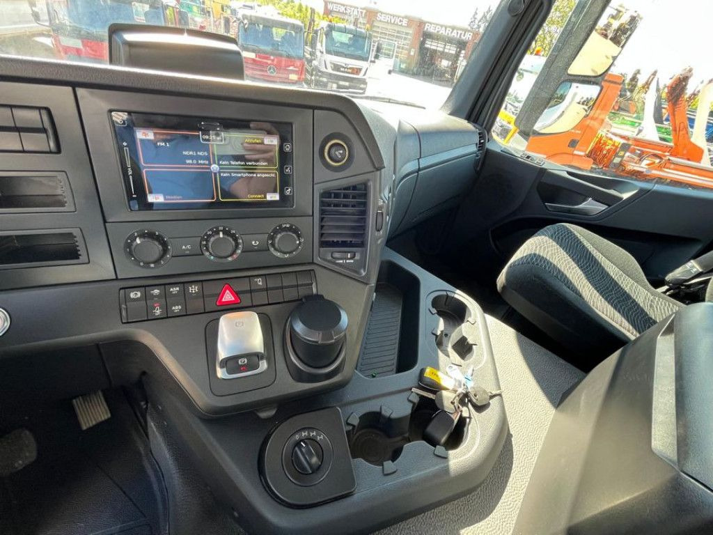 Mercedes-Benz Arocs 4153 8x6 4 Achs Muldenkipper Meiller - Truk jungkit: gambar 5 Mercedes-Benz Arocs 4153 8x6 4 Achs Muldenkipper Meiller - Truk jungkit: gambar 5