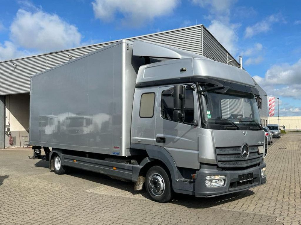 Mercedes-Benz Atego 818 L Möbelkoffer LBW Möbelkoffer gr.Fhs+S - Van box: gambar 2 Mercedes-Benz Atego 818 L Möbelkoffer LBW Möbelkoffer gr.Fhs+S - Van box: gambar 2