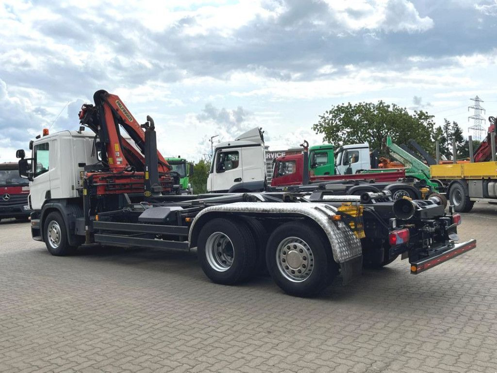 Scania P 360 6x2 Abrollkipper mit Kran Lift/Lenkachse Scania P 360 6x2 Abrollkipper mit Kran Lift/Lenkachse - Hook lift, Truk derek: gambar 4 Scania P 360 6x2 Abrollkipper mit Kran Lift/Lenkachse Scania P 360 6x2 Abrollkipper mit Kran Lift/Lenkachse - Hook lift, Truk derek: gambar 4