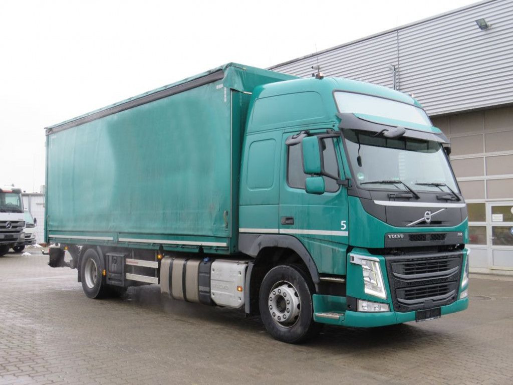 Volvo FM 380 Pritsche LBW LBW 2to Tautli.+Edscha - Truk dengan terpal samping: gambar 2 Volvo FM 380 Pritsche LBW LBW 2to Tautli.+Edscha - Truk dengan terpal samping: gambar 2