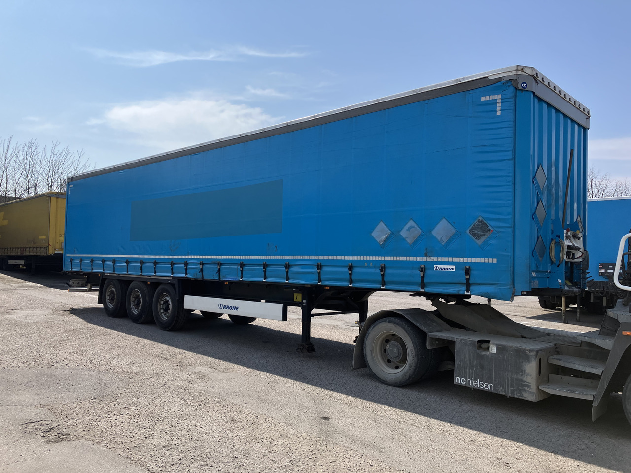 KRONE CURTAIN - COIL - Semi-trailer dengan terpal samping: gambar 4 KRONE CURTAIN - COIL - Semi-trailer dengan terpal samping: gambar 4