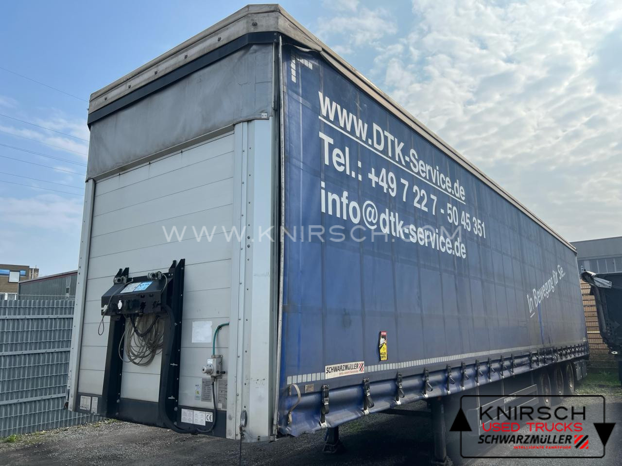 SCHWARZMUELLER S1 Mega, XL, Daimler 9.5, Getränkezertifikat, SAF - Semi-trailer dengan terpal samping: gambar 2 SCHWARZMUELLER S1 Mega, XL, Daimler 9.5, Getränkezertifikat, SAF - Semi-trailer dengan terpal samping: gambar 2