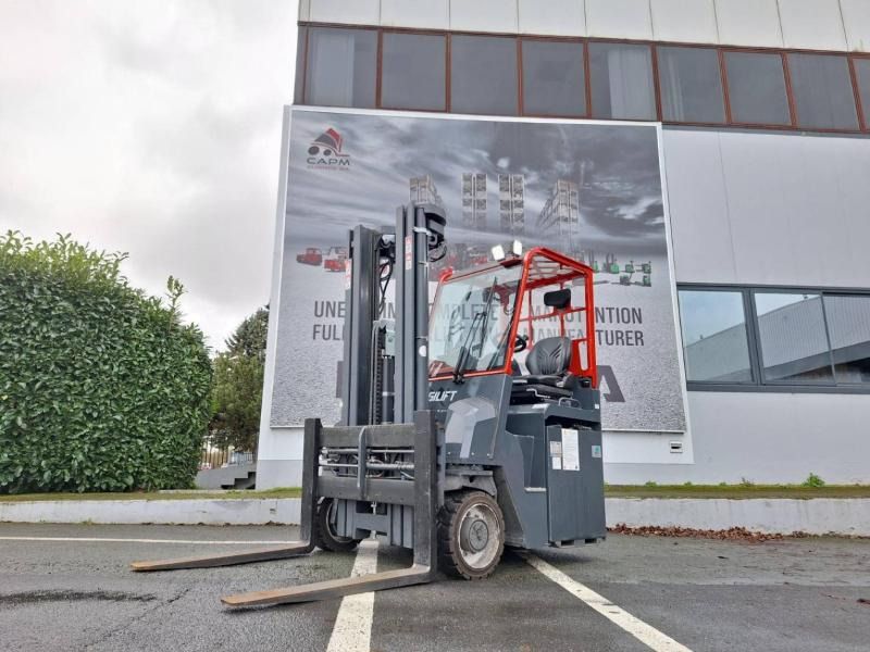 Amlift AGILIFT 4000E - Loader empat arah: gambar 1 Amlift AGILIFT 4000E - Loader empat arah: gambar 1