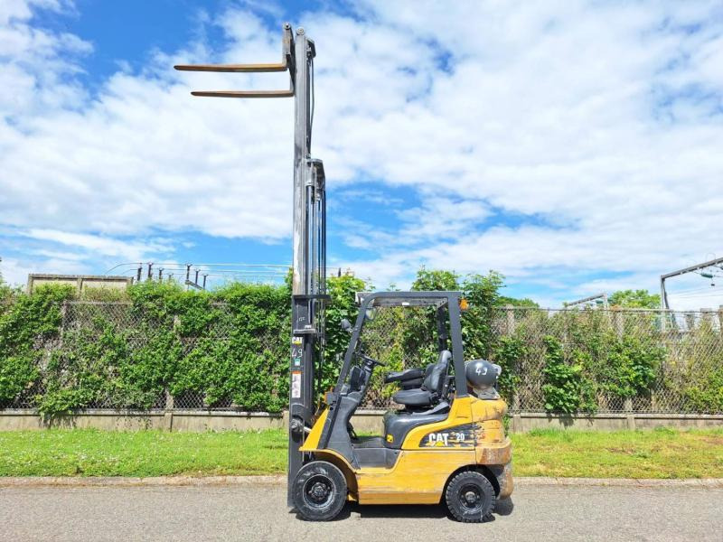 Caterpillar GP20CN - Forklift LPG: gambar 5 Caterpillar GP20CN - Forklift LPG: gambar 5