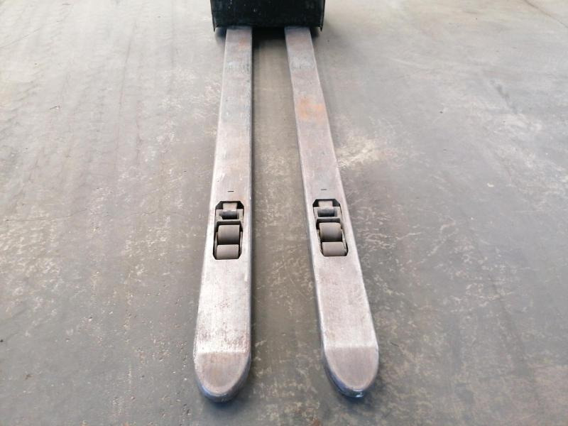 Caterpillar NPP20N2 - Truk pallet: gambar 5 Caterpillar NPP20N2 - Truk pallet: gambar 5
