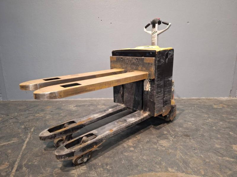 Caterpillar NPP20N2E - Truk pallet: gambar 2 Caterpillar NPP20N2E - Truk pallet: gambar 2