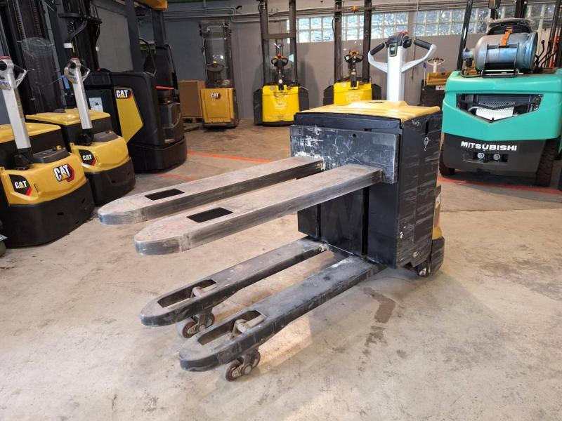 Caterpillar NPP20N2E - Truk pallet: gambar 2 Caterpillar NPP20N2E - Truk pallet: gambar 2