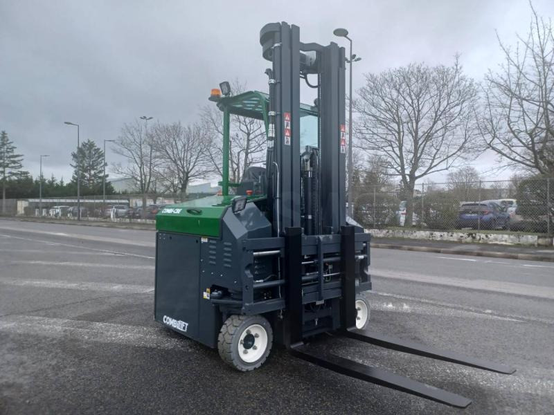 Combilift CBE3000 - Loader empat arah: gambar 3 Combilift CBE3000 - Loader empat arah: gambar 3