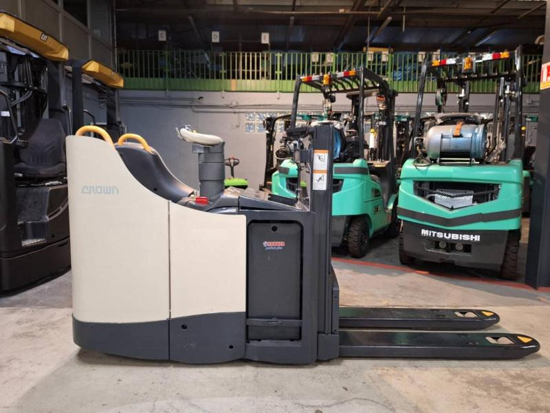 Crown DT3040 - Penumpuk: gambar 3 Crown DT3040 - Penumpuk: gambar 3