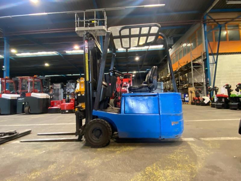 Still R50/15 - Forklift listrik: gambar 1 Still R50/15 - Forklift listrik: gambar 1