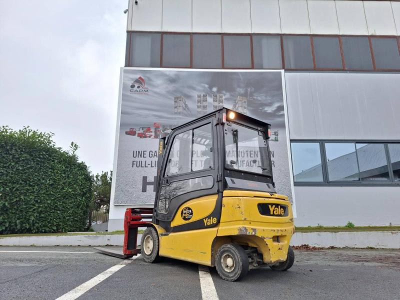 Yale ERP35 VL - Forklift listrik: gambar 4 Yale ERP35 VL - Forklift listrik: gambar 4