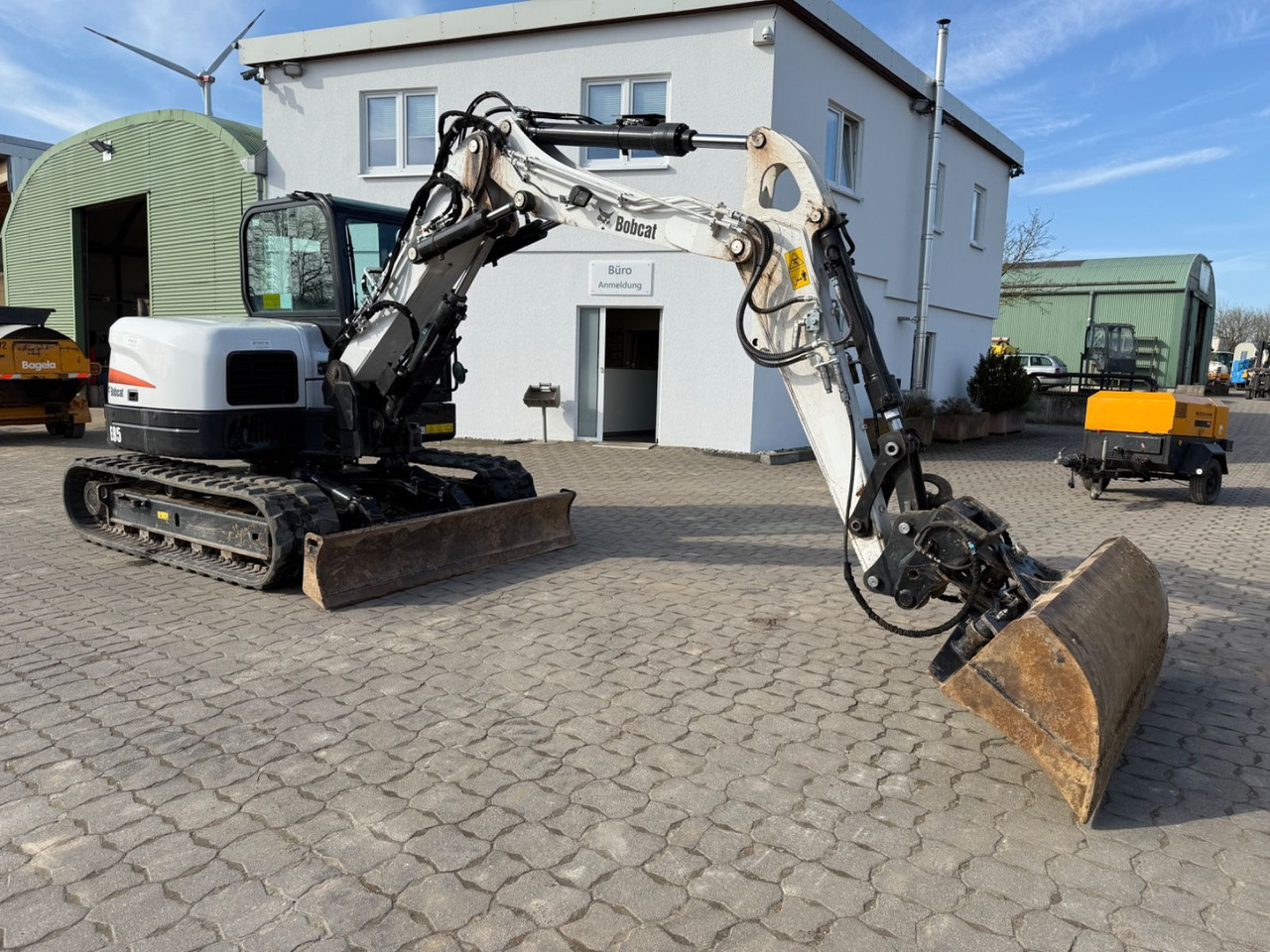 Bobcat E 85, BJ 21/22, 580 BH, hydr. VA, MS08, GLV Bobcat E 85, BJ 21/22, 580 BH, hydr. VA, MS08, GLV - Ekskavator mini: gambar 3 Bobcat E 85, BJ 21/22, 580 BH, hydr. VA, MS08, GLV Bobcat E 85, BJ 21/22, 580 BH, hydr. VA, MS08, GLV - Ekskavator mini: gambar 3