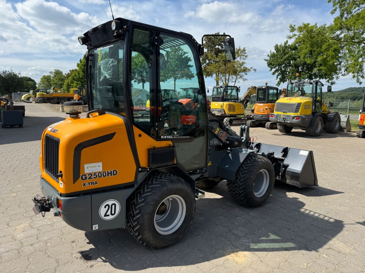 Giant G2500 HD X-TRA, Bj 20, SW, Schaufel, Gabel - Wheel loader: gambar 4 Giant G2500 HD X-TRA, Bj 20, SW, Schaufel, Gabel - Wheel loader: gambar 4