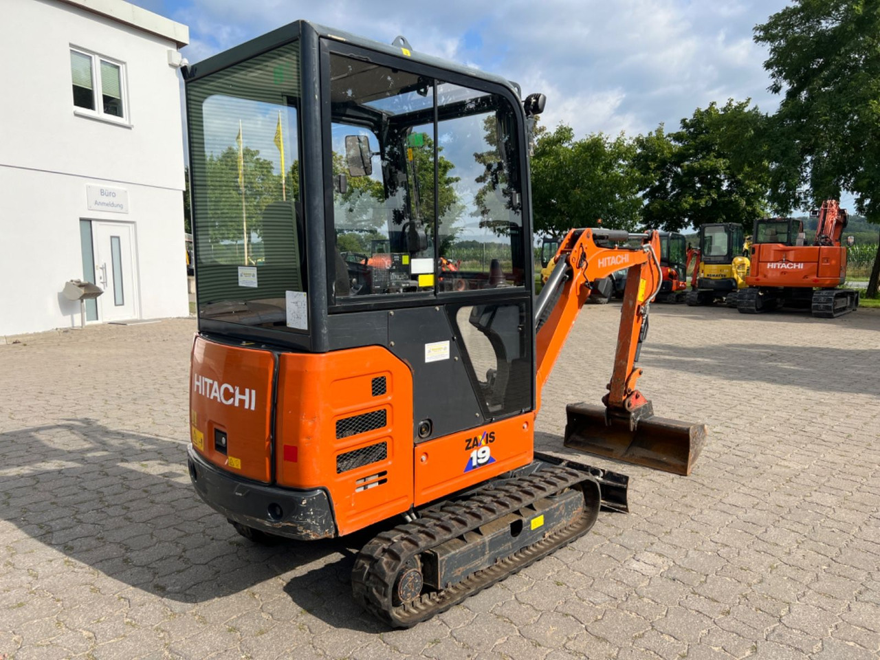 Hitachi ZX 19-6 CR, BJ 21, 1270 BH, MS01, GL - Ekskavator mini: gambar 4 Hitachi ZX 19-6 CR, BJ 21, 1270 BH, MS01, GL - Ekskavator mini: gambar 4