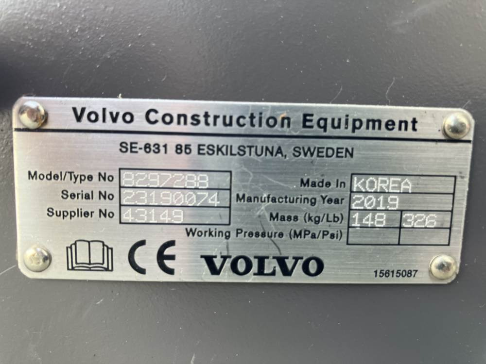 Volvo Anbauplatte S60 - Skrup cepat: gambar 3 Volvo Anbauplatte S60 - Skrup cepat: gambar 3