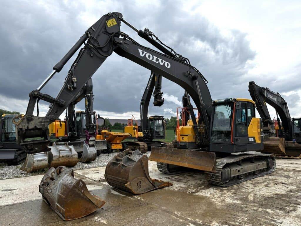 Volvo ECR235EL - Ekskavator perayap: gambar 4 Volvo ECR235EL - Ekskavator perayap: gambar 4