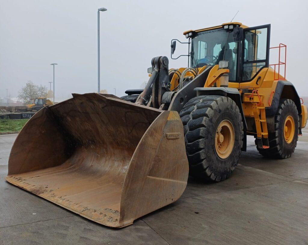 Volvo L180H - Wheel loader: gambar 4 Volvo L180H - Wheel loader: gambar 4