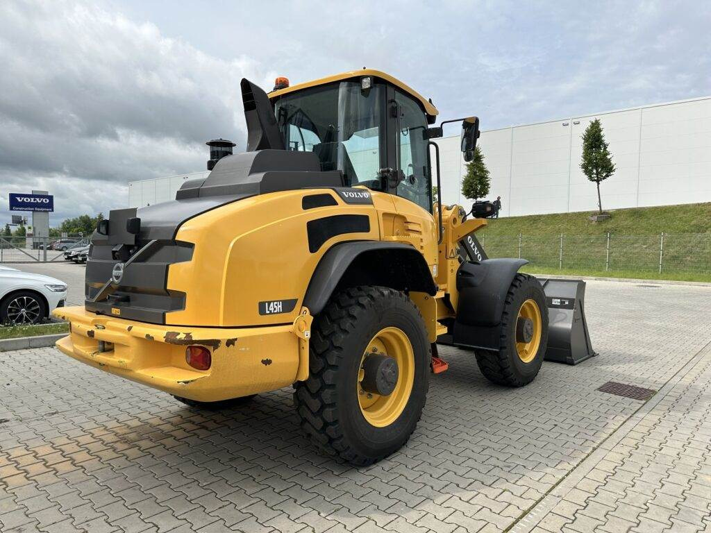 Volvo L45HS - Wheel loader: gambar 3 Volvo L45HS - Wheel loader: gambar 3