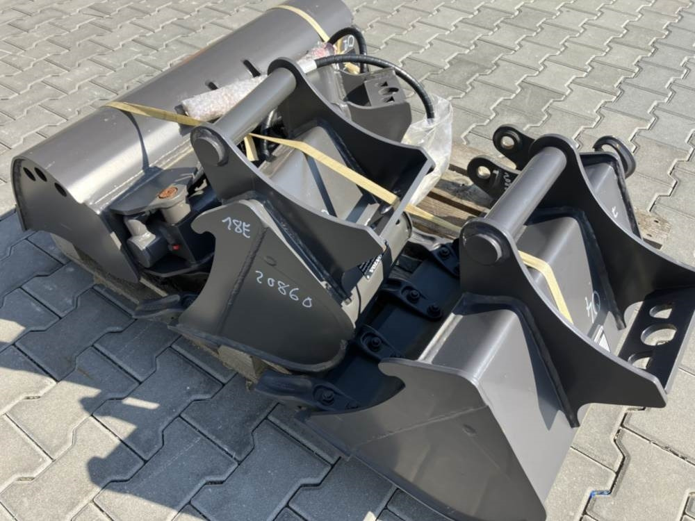Volvo Löffelset inkl. Schnellwechsler für EC18 - Backhoe loader: gambar 1 Volvo Löffelset inkl. Schnellwechsler für EC18 - Backhoe loader: gambar 1