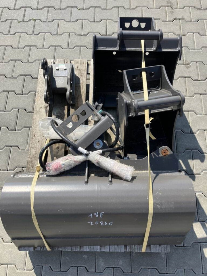 Volvo Löffelset inkl. Schnellwechsler für EC18 - Backhoe loader: gambar 5 Volvo Löffelset inkl. Schnellwechsler für EC18 - Backhoe loader: gambar 5