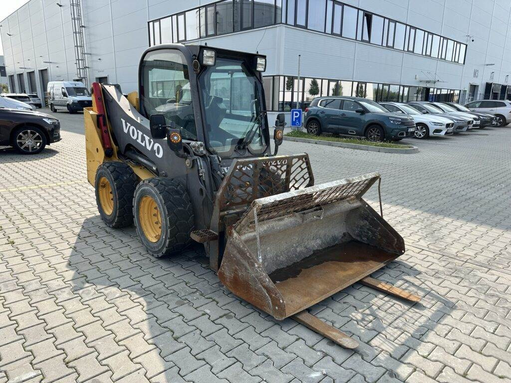 Volvo MC70C - Skid steer: gambar 1 Volvo MC70C - Skid steer: gambar 1