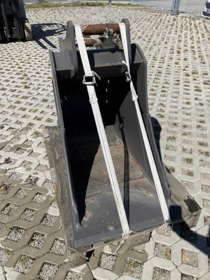 Volvo Tieflöffel mit Messer S50 - Backhoe loader: gambar 1 Volvo Tieflöffel mit Messer S50 - Backhoe loader: gambar 1