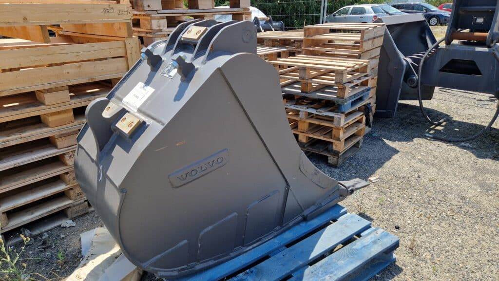 Volvo Tieflöffel mit Zähne - Backhoe loader: gambar 2 Volvo Tieflöffel mit Zähne - Backhoe loader: gambar 2