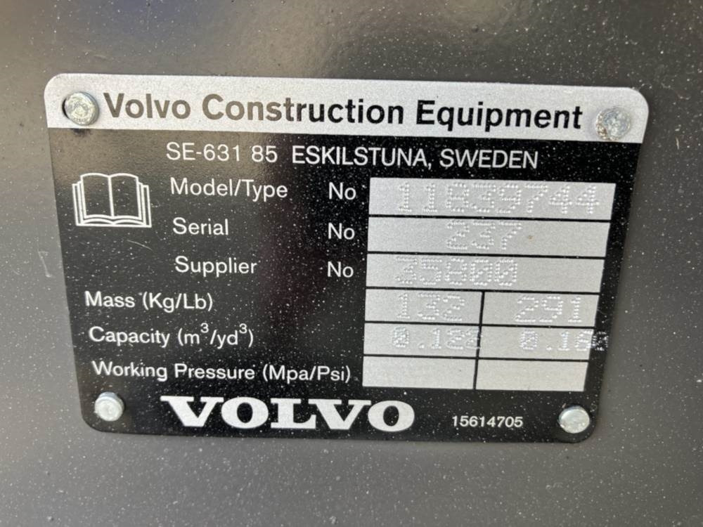 Volvo Tieflöffel mit Zähnen - Backhoe loader: gambar 3 Volvo Tieflöffel mit Zähnen - Backhoe loader: gambar 3