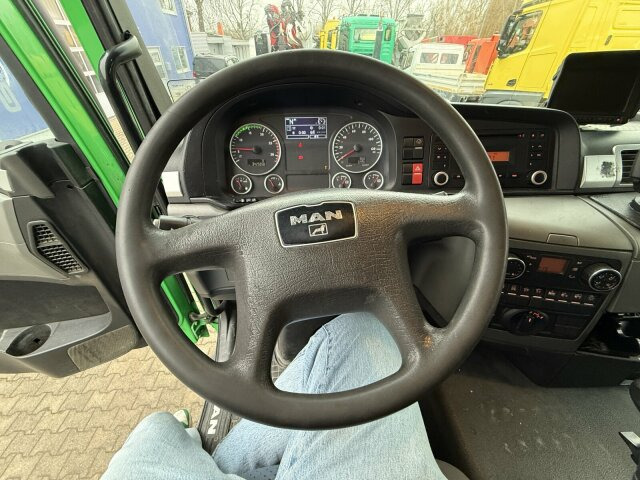 MAN TGS 18.440 4x4H Eur 5 + Betonauf. Müller 10 m3 - Truk pengaduk beton: gambar 2 MAN TGS 18.440 4x4H Eur 5 + Betonauf. Müller 10 m3 - Truk pengaduk beton: gambar 2