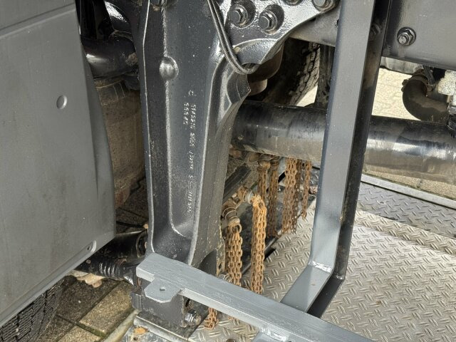 MAN TGS 28.400 6x4-4 Kipper Kran Palfinger PK9002 - Truk jungkit, Truk derek: gambar 4 MAN TGS 28.400 6x4-4 Kipper Kran Palfinger PK9002 - Truk jungkit, Truk derek: gambar 4