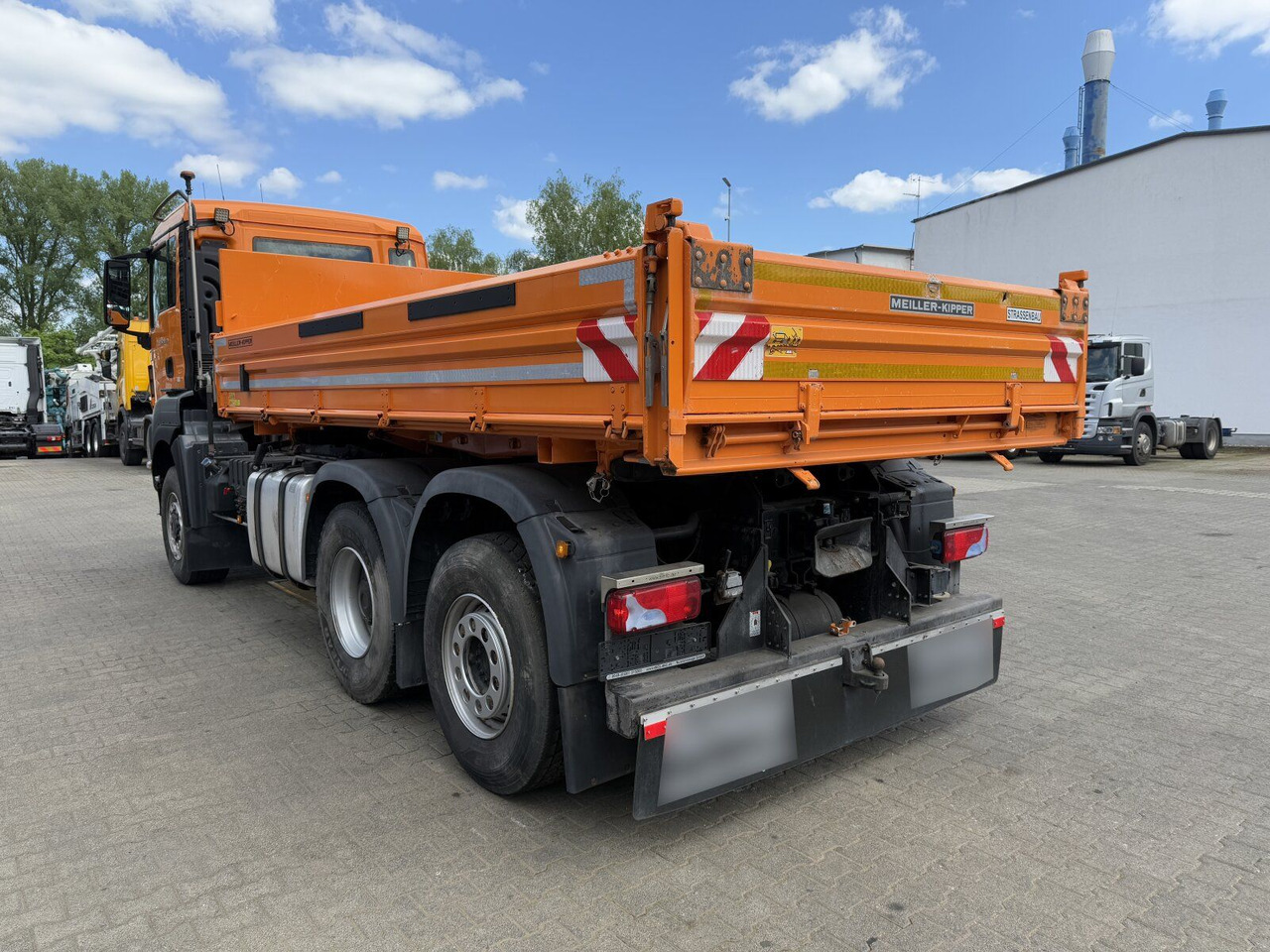 MAN TGS 28.420 6x4-4 Meiller Kipper Winterdienst - Truk jungkit: gambar 5 MAN TGS 28.420 6x4-4 Meiller Kipper Winterdienst - Truk jungkit: gambar 5