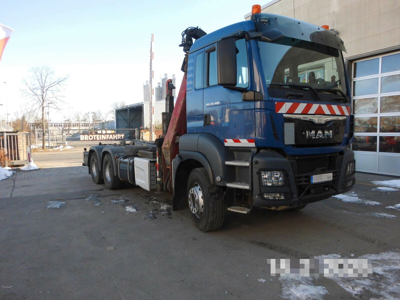 MAN TGS 28.480 6x4 Abrollkipper + Kran bis 4,63 T - Truk derek: gambar 1 MAN TGS 28.480 6x4 Abrollkipper + Kran bis 4,63 T - Truk derek: gambar 1